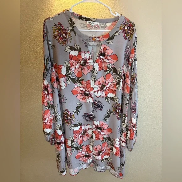 H ❤️ X Gray and Pink Graphic Dress or Tunic giving free people vibes/ Size XXL - Picture 2 of 9